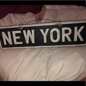 Brandy Melville New York sign.